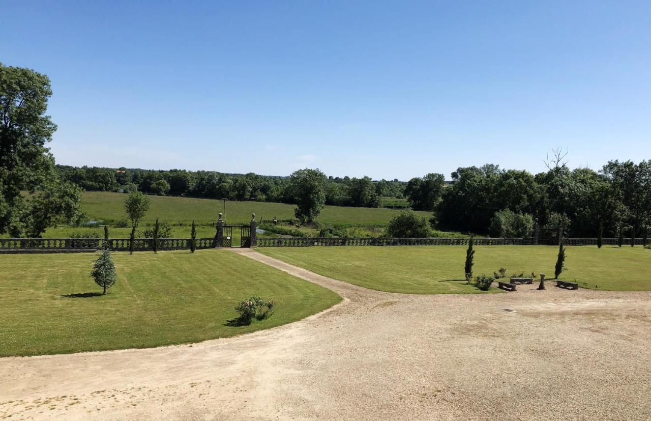 Chateau De Panloy Port-d'Envaux ภายนอก รูปภาพ